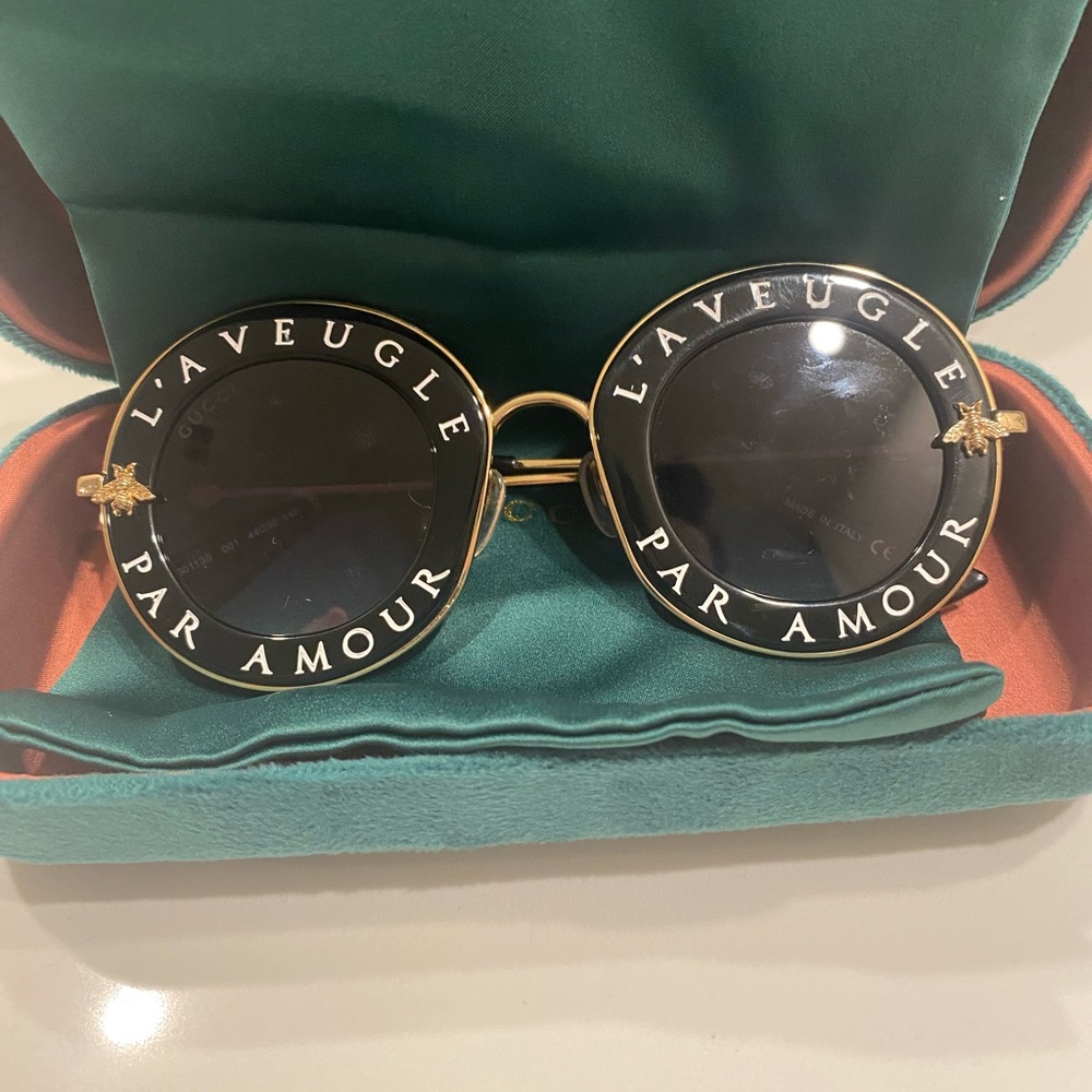 Perfect condition Gucci sunglasses.